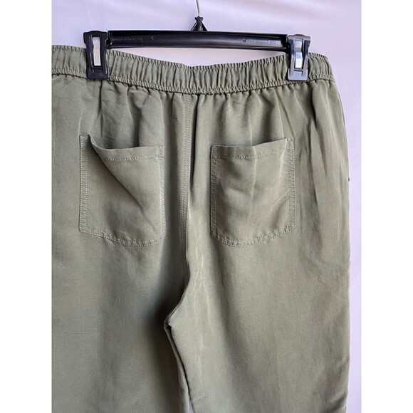 Chico's Military Green Pull On Tapered Pants Size 10T Casual Drawstring Relaxed - Picture 5 of 11